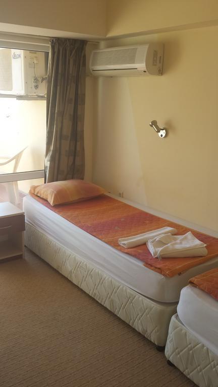 Salena Hotel Primorsko Habitación foto